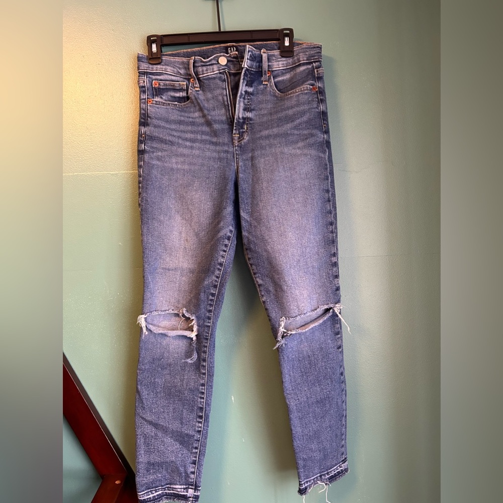 Simple Gap jeans with knee holes